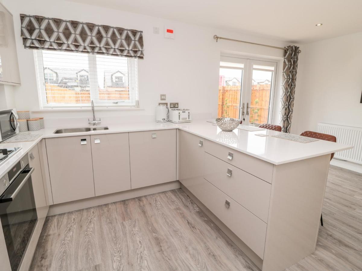 Amble Views Villa Morpeth Exterior photo